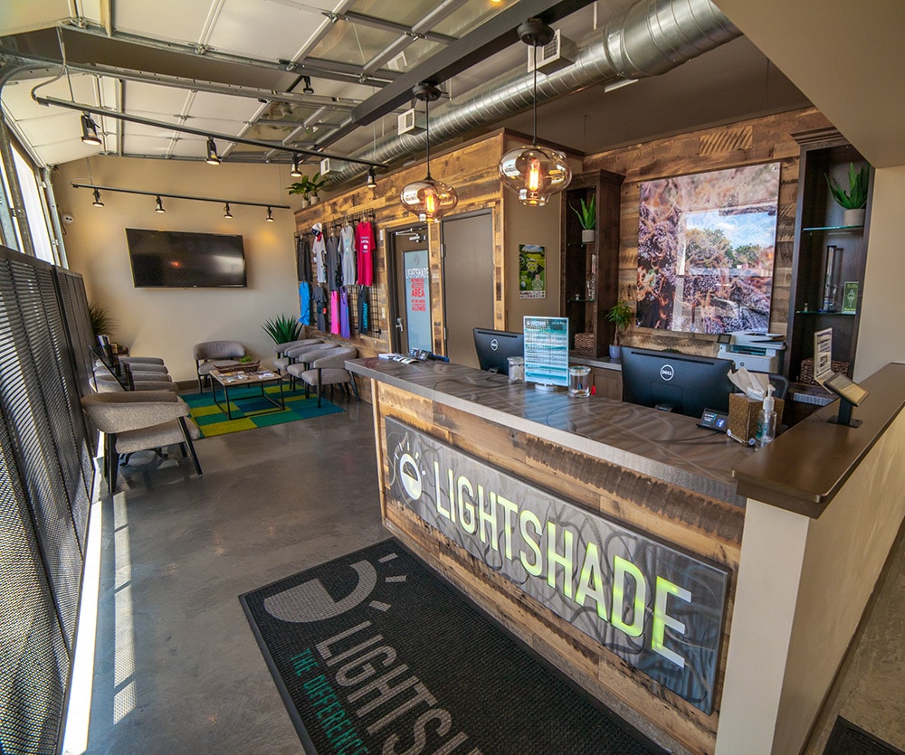 20160614_DCurtis_Lightshade_stills_exports_6thave_08 Lightshade