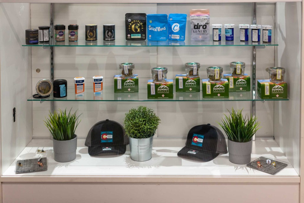 Rec & Med Dispensary Southeast Denver Lightshade Evans