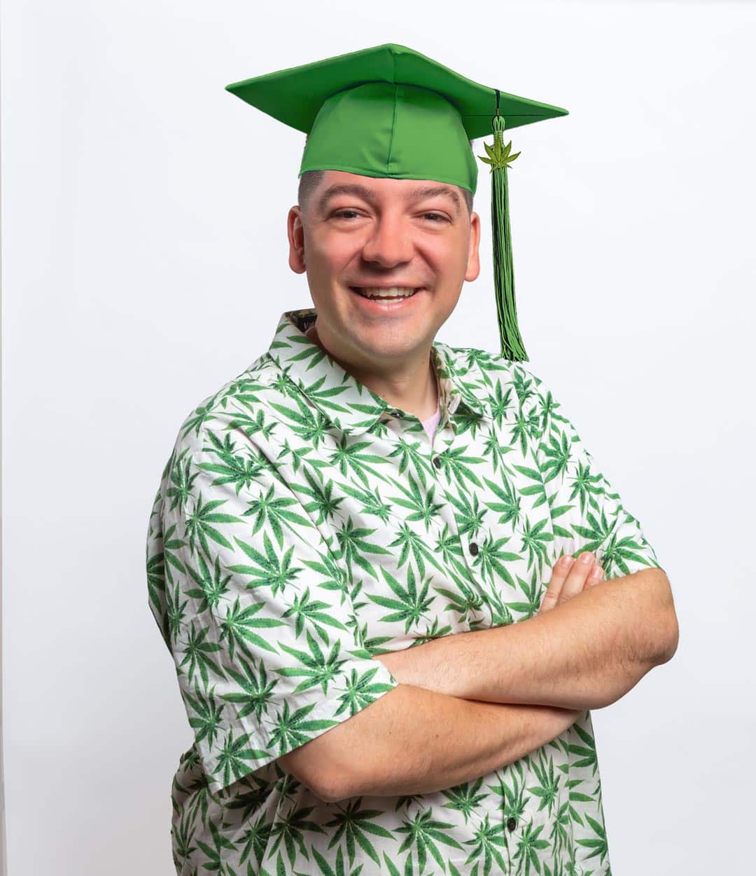 Ganjier Graduate Zach York wearing a cannabis themed graduation cap